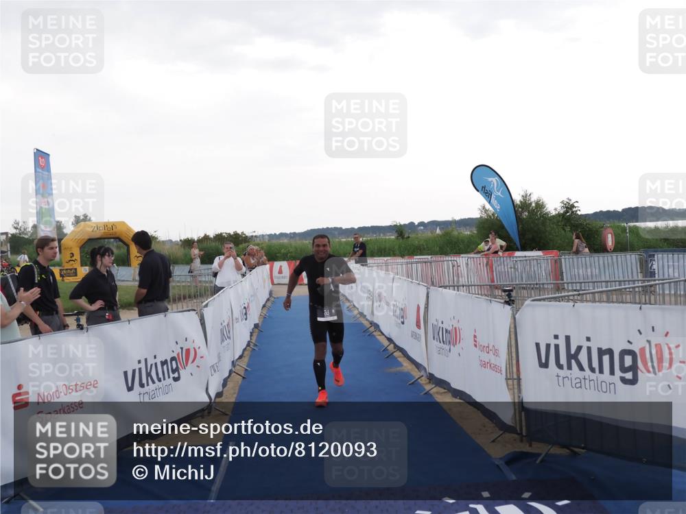22.06.2025 - Viking Triathlon MichiJ http://msf.ph/oto/8120093 22.06.2025 16:30:23 Ziel 83 meine-sportfotos.de