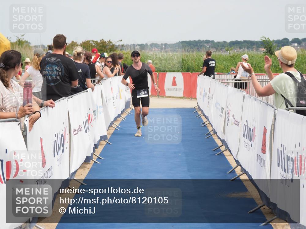 22.06.2025 - Viking Triathlon MichiJ http://msf.ph/oto/8120105 22.06.2025 15:11:14 Ziel 146, 271 meine-sportfotos.de