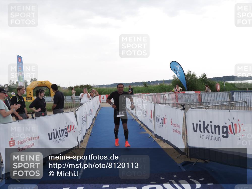 22.06.2025 - Viking Triathlon MichiJ http://msf.ph/oto/8120113 22.06.2025 16:30:23 Ziel 83 meine-sportfotos.de