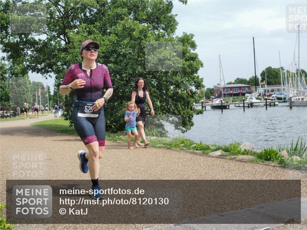 22.06.2025 - Viking Triathlon KatJ http://msf.ph/oto/8120130 22.06.2025 15:14:46 Laufen 525 meine-sportfotos.de