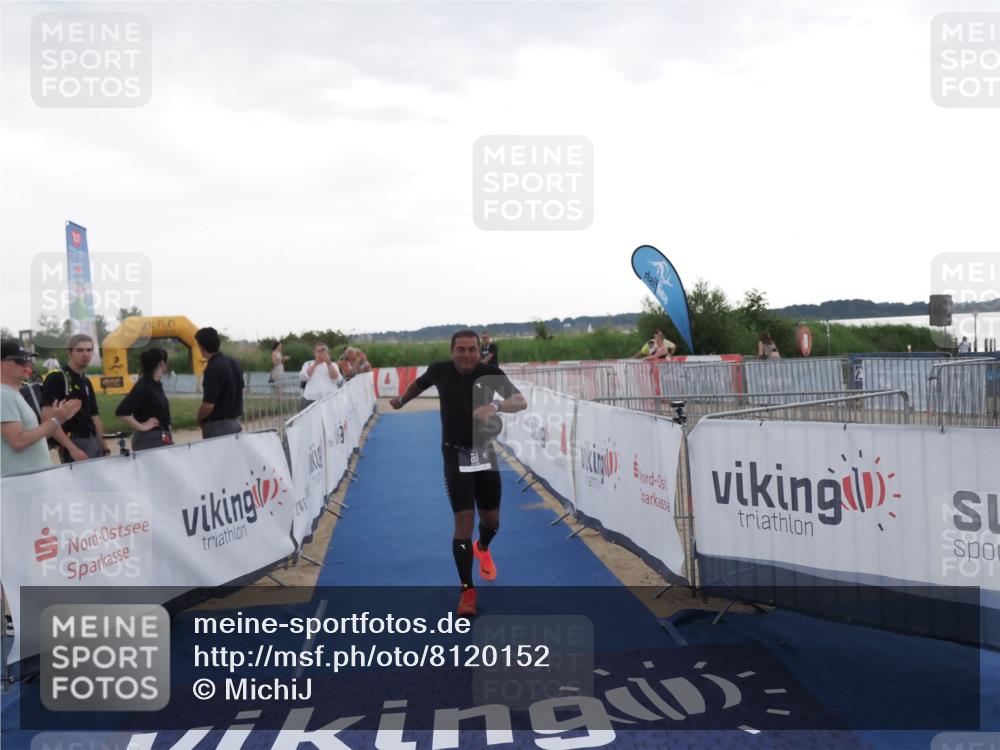 22.06.2025 - Viking Triathlon MichiJ http://msf.ph/oto/8120152 22.06.2025 16:30:23 Ziel 83 meine-sportfotos.de