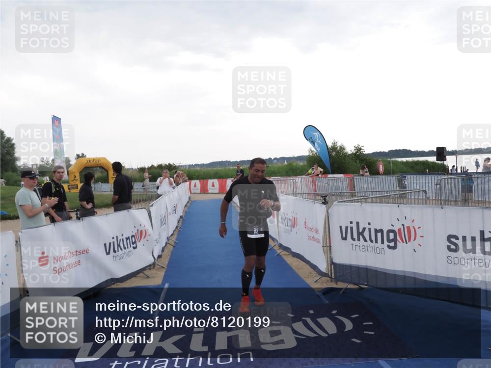 22.06.2025 - Viking Triathlon MichiJ http://msf.ph/oto/8120199 22.06.2025 16:30:24 Ziel 83 meine-sportfotos.de