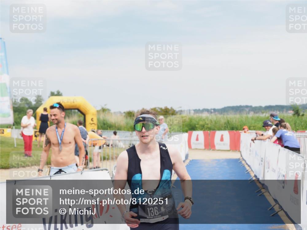 22.06.2025 - Viking Triathlon MichiJ http://msf.ph/oto/8120251 22.06.2025 17:02:53 Ziel 136 meine-sportfotos.de