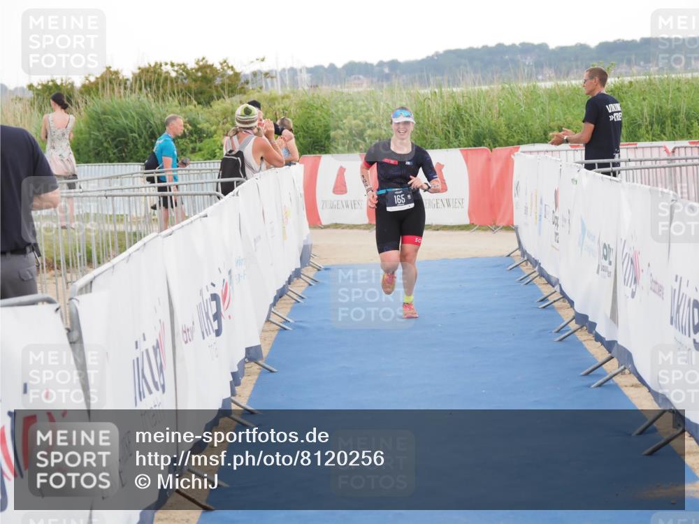 22.06.2025 - Viking Triathlon MichiJ http://msf.ph/oto/8120256 22.06.2025 16:30:41 Ziel 165 meine-sportfotos.de
