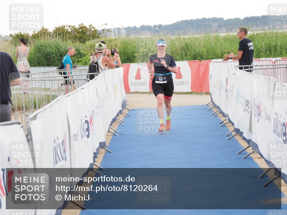 22.06.2025 - Viking Triathlon MichiJ http://msf.ph/oto/8120264 22.06.2025 16:30:41 Ziel 165 meine-sportfotos.de