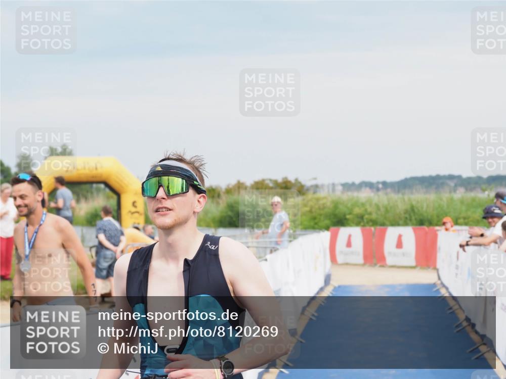 22.06.2025 - Viking Triathlon MichiJ http://msf.ph/oto/8120269 22.06.2025 17:02:54 Ziel 136 meine-sportfotos.de