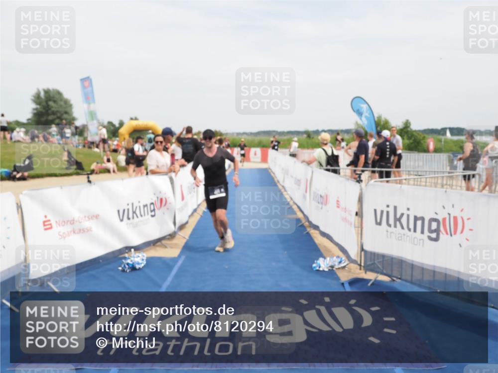 22.06.2025 - Viking Triathlon MichiJ http://msf.ph/oto/8120294 22.06.2025 15:11:17 Ziel 271, 365 meine-sportfotos.de