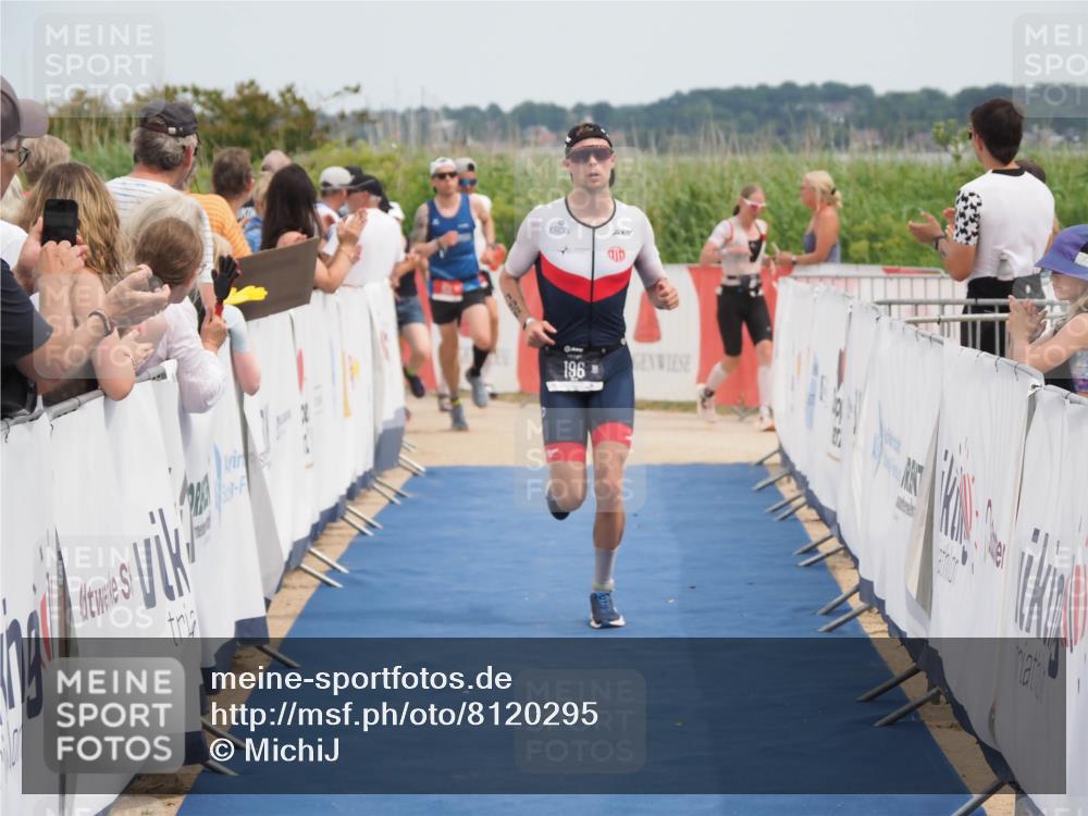 22.06.2025 - Viking Triathlon MichiJ http://msf.ph/oto/8120295 22.06.2025 14:59:14 Ziel 196, 611 meine-sportfotos.de