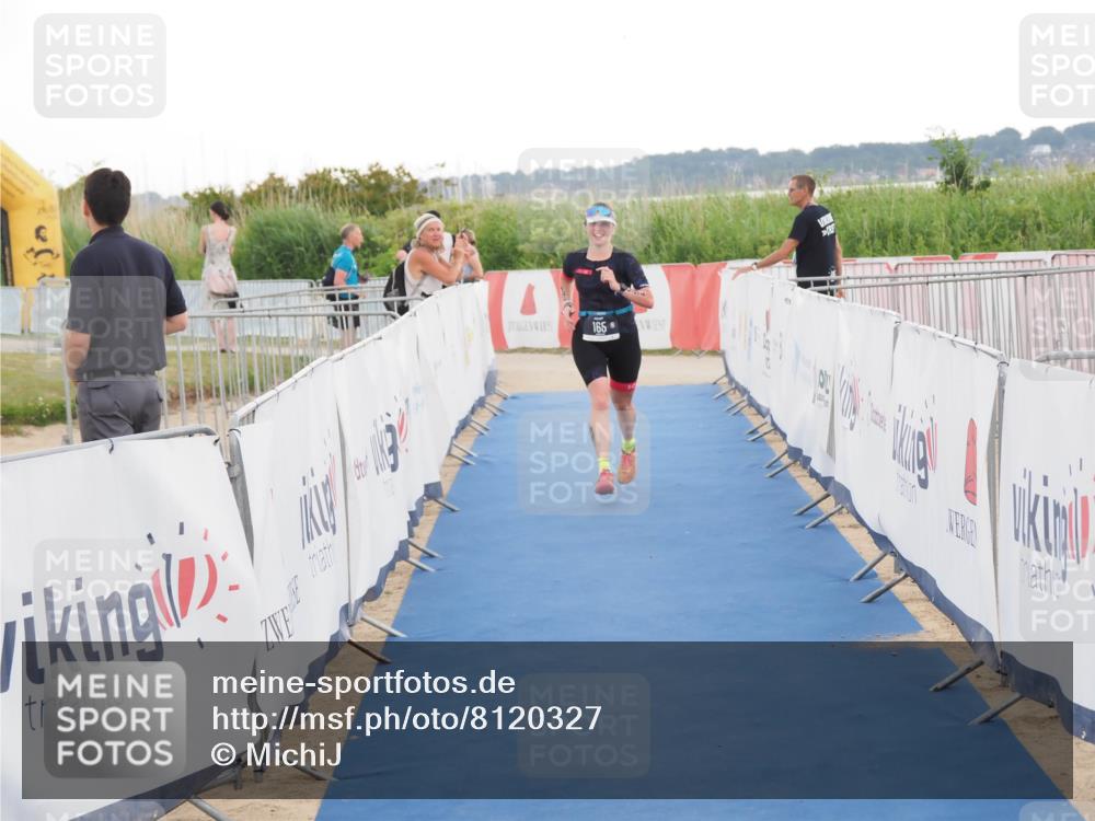 22.06.2025 - Viking Triathlon MichiJ http://msf.ph/oto/8120327 22.06.2025 16:30:42 Ziel 165 meine-sportfotos.de