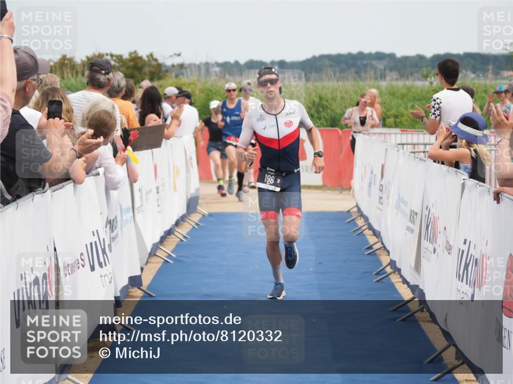 22.06.2025 - Viking Triathlon MichiJ http://msf.ph/oto/8120332 22.06.2025 14:59:14 Ziel 196, 611 meine-sportfotos.de