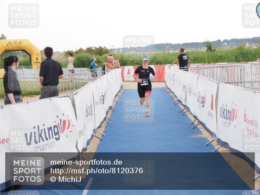 22.06.2025 - Viking Triathlon MichiJ http://msf.ph/oto/8120376 22.06.2025 16:30:42 Ziel 165 meine-sportfotos.de