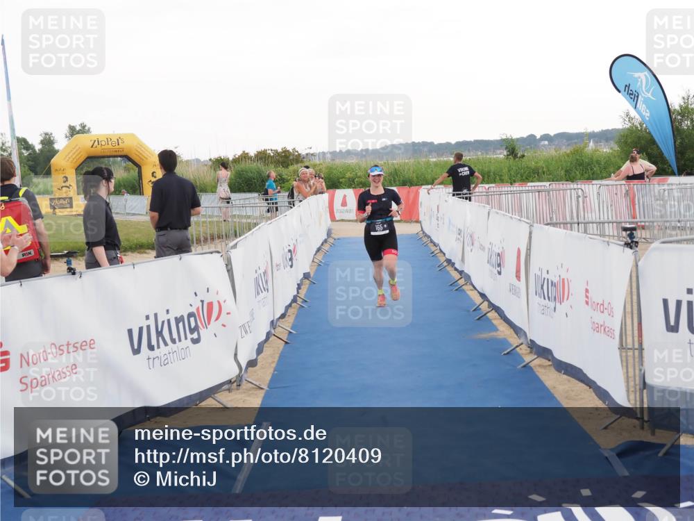22.06.2025 - Viking Triathlon MichiJ http://msf.ph/oto/8120409 22.06.2025 16:30:43 Ziel 165 meine-sportfotos.de