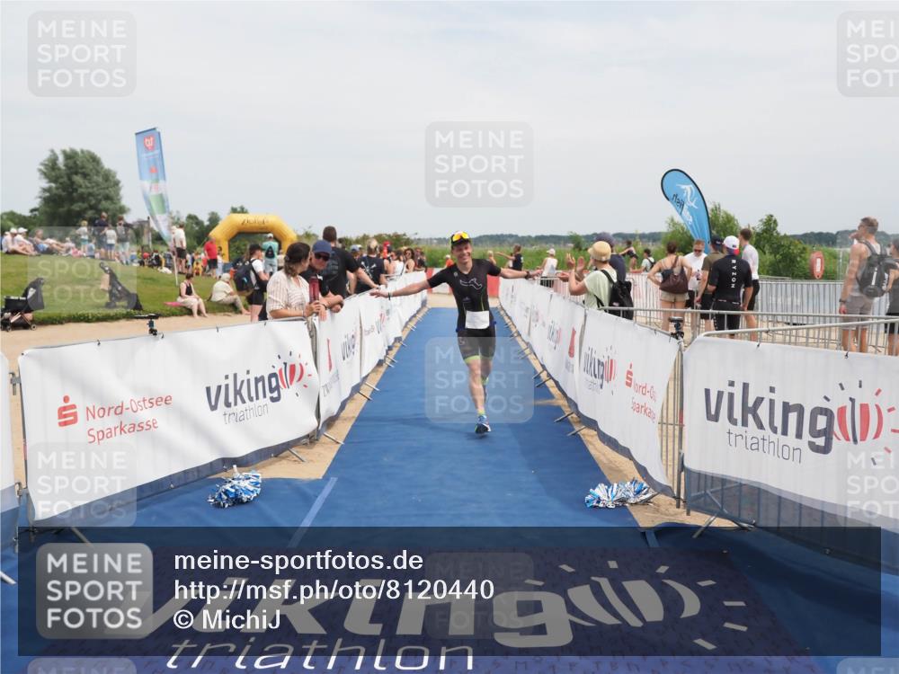 22.06.2025 - Viking Triathlon MichiJ http://msf.ph/oto/8120440 22.06.2025 15:11:22 Ziel 271, 365 meine-sportfotos.de