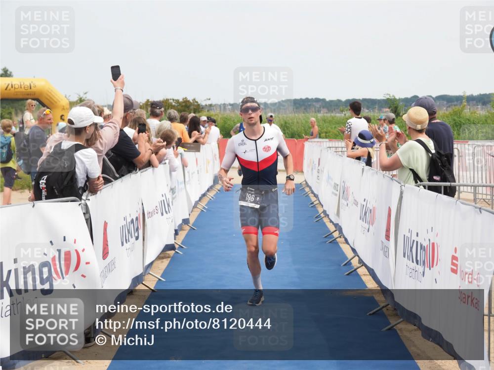 22.06.2025 - Viking Triathlon MichiJ http://msf.ph/oto/8120444 22.06.2025 14:59:16 Ziel 196, 611 meine-sportfotos.de