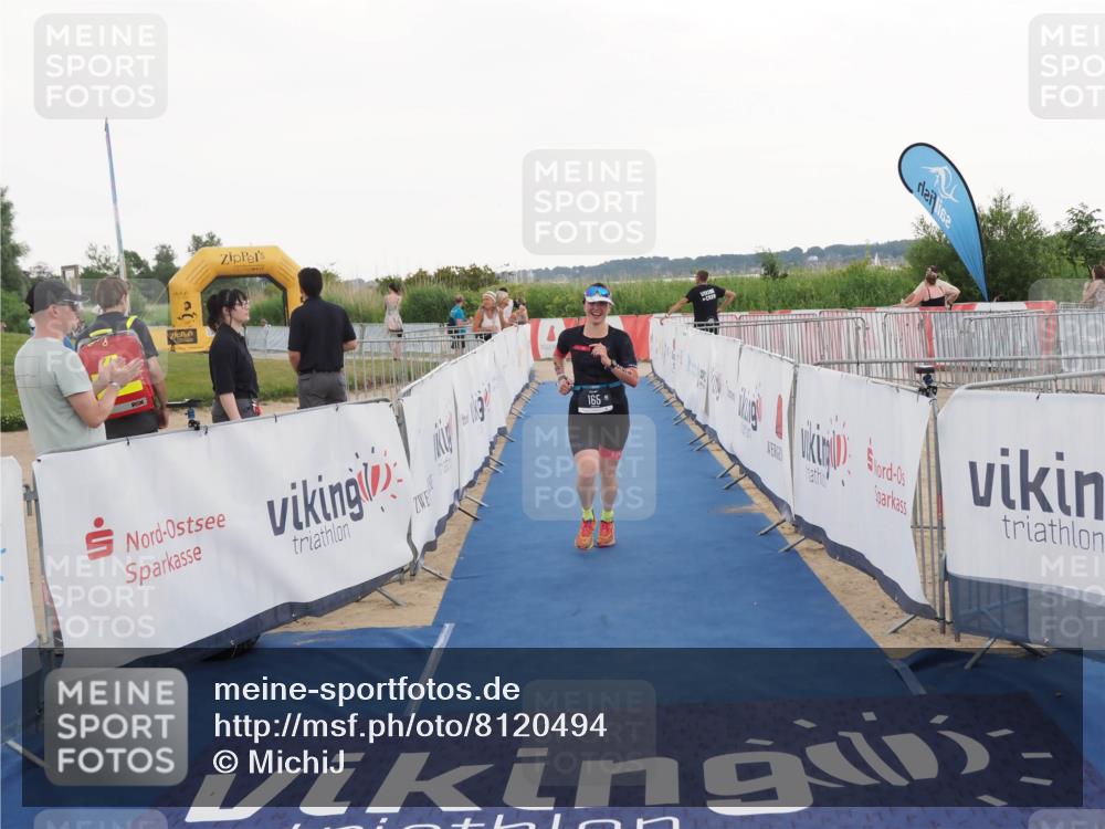22.06.2025 - Viking Triathlon MichiJ http://msf.ph/oto/8120494 22.06.2025 16:30:44 Ziel 165 meine-sportfotos.de