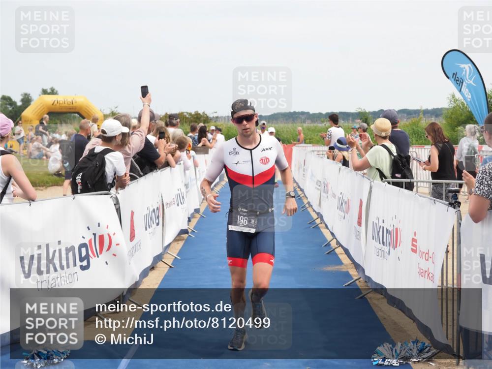 22.06.2025 - Viking Triathlon MichiJ http://msf.ph/oto/8120499 22.06.2025 14:59:16 Ziel 196, 611 meine-sportfotos.de