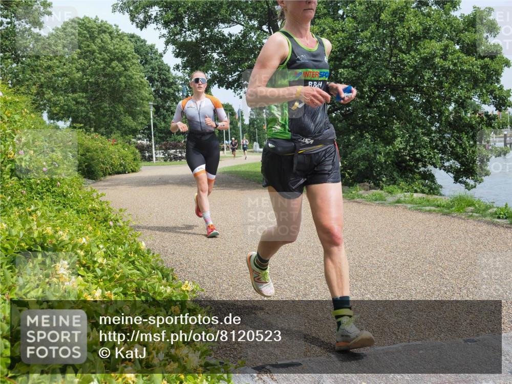 22.06.2025 - Viking Triathlon KatJ http://msf.ph/oto/8120523 22.06.2025 15:14:58 Laufen 43, 636 meine-sportfotos.de