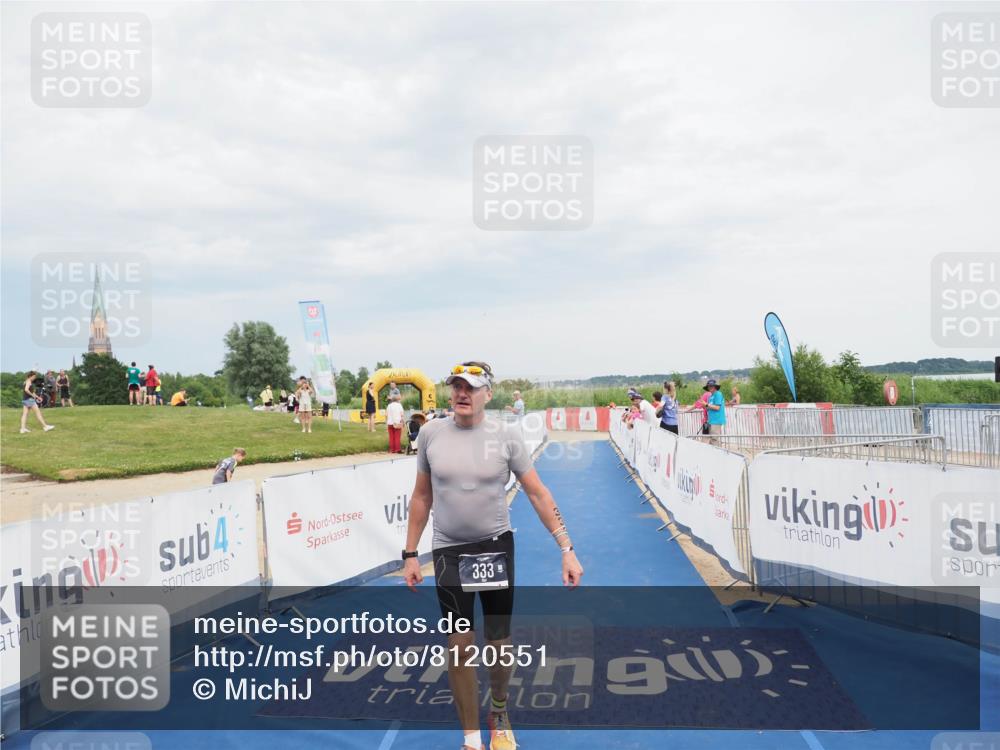 22.06.2025 - Viking Triathlon MichiJ http://msf.ph/oto/8120551 22.06.2025 17:03:33 Ziel 333 meine-sportfotos.de