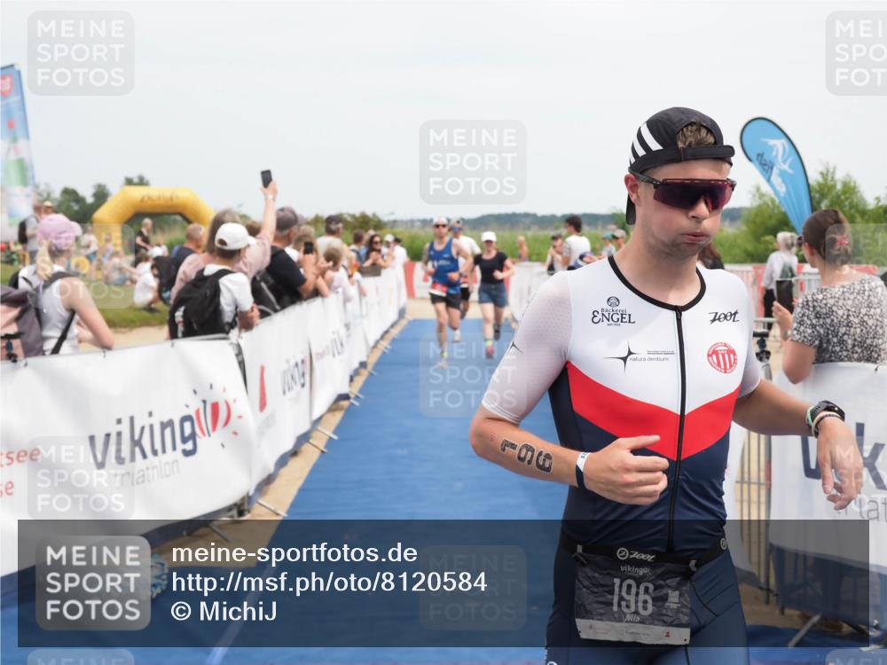 22.06.2025 - Viking Triathlon MichiJ http://msf.ph/oto/8120584 22.06.2025 14:59:17 Ziel 196, 611 meine-sportfotos.de