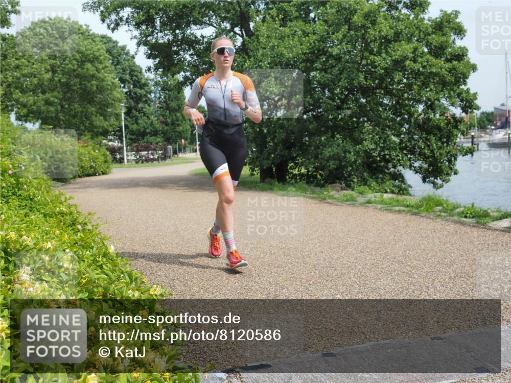 22.06.2025 - Viking Triathlon KatJ http://msf.ph/oto/8120586 22.06.2025 15:14:59 Laufen 43, 636 meine-sportfotos.de