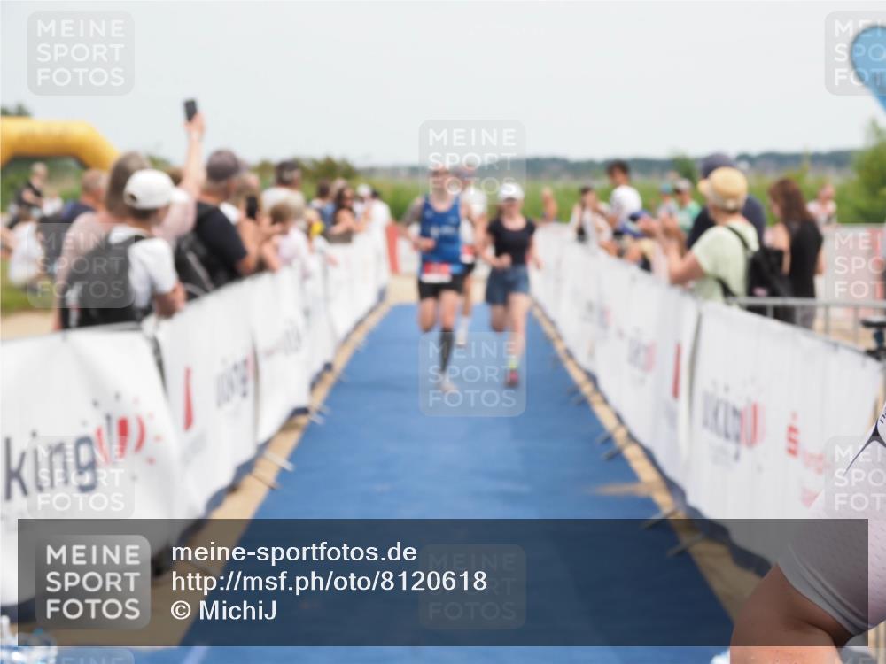 22.06.2025 - Viking Triathlon MichiJ http://msf.ph/oto/8120618 22.06.2025 14:59:18 Ziel 196, 611 meine-sportfotos.de