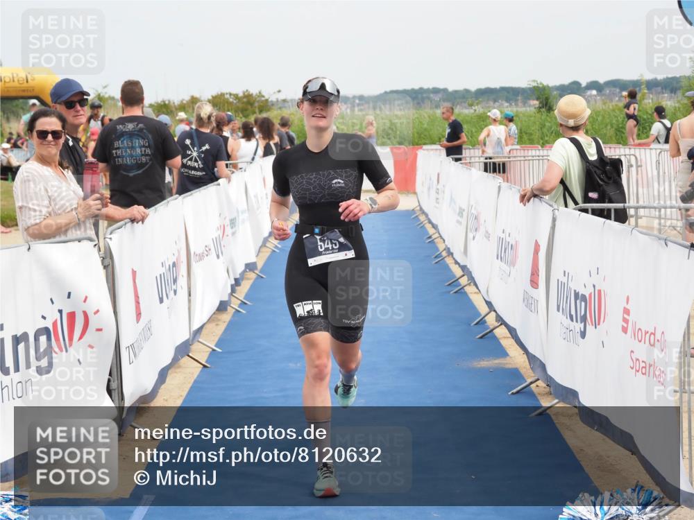 22.06.2025 - Viking Triathlon MichiJ http://msf.ph/oto/8120632 22.06.2025 15:12:05 Ziel 549 meine-sportfotos.de
