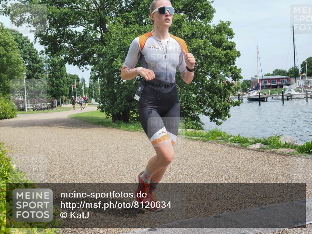 22.06.2025 - Viking Triathlon KatJ http://msf.ph/oto/8120634 22.06.2025 15:15:00 Laufen 43, 636 meine-sportfotos.de