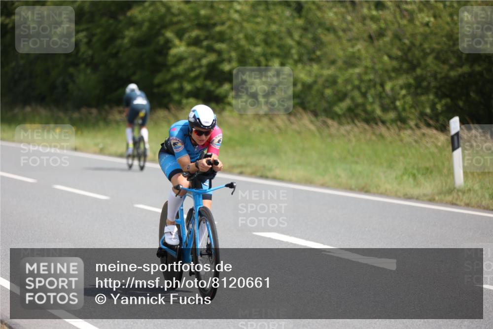 22.06.2025 - Viking Triathlon Yannick Fuchs http://msf.ph/oto/8120661 22.06.2025 11:47:19 Radfahren 9, 23, 61, 235, 272, 286, 344 meine-sportfotos.de