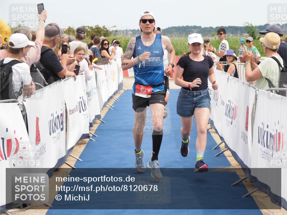 22.06.2025 - Viking Triathlon MichiJ http://msf.ph/oto/8120678 22.06.2025 14:59:19 Ziel 196, 611 meine-sportfotos.de