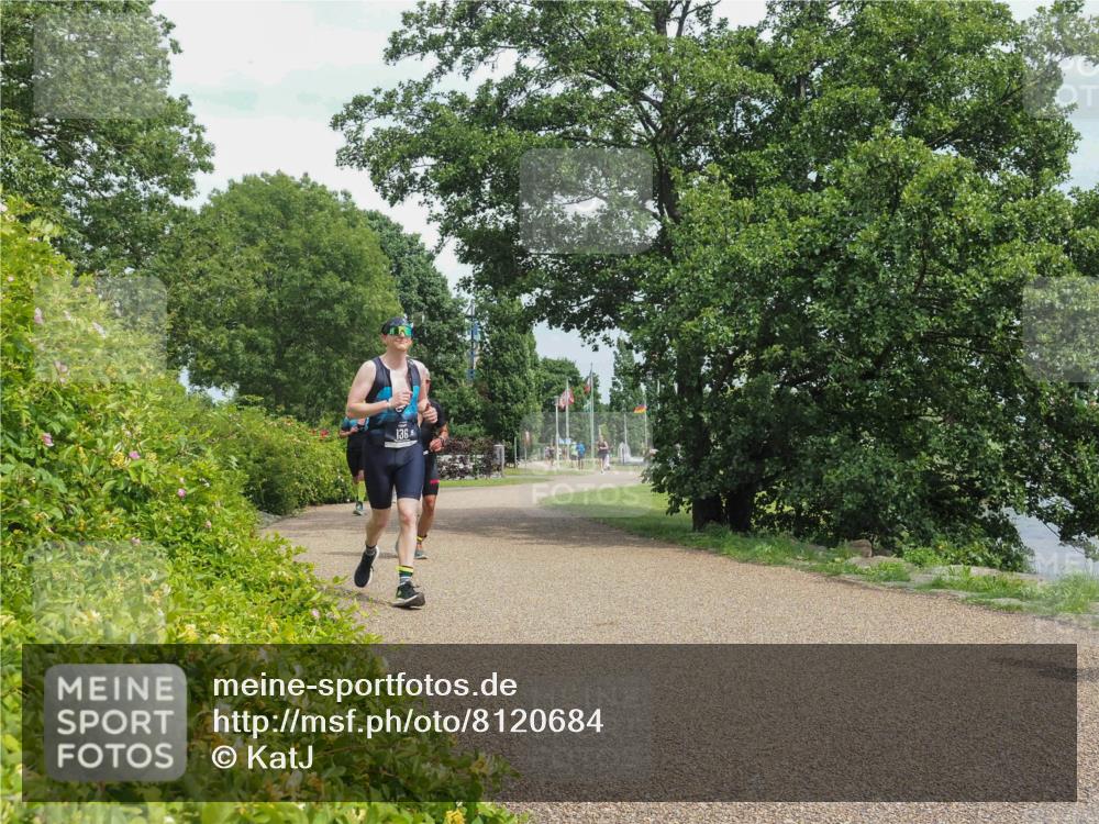 22.06.2025 - Viking Triathlon KatJ http://msf.ph/oto/8120684 22.06.2025 15:15:13 Laufen 136, 283 meine-sportfotos.de