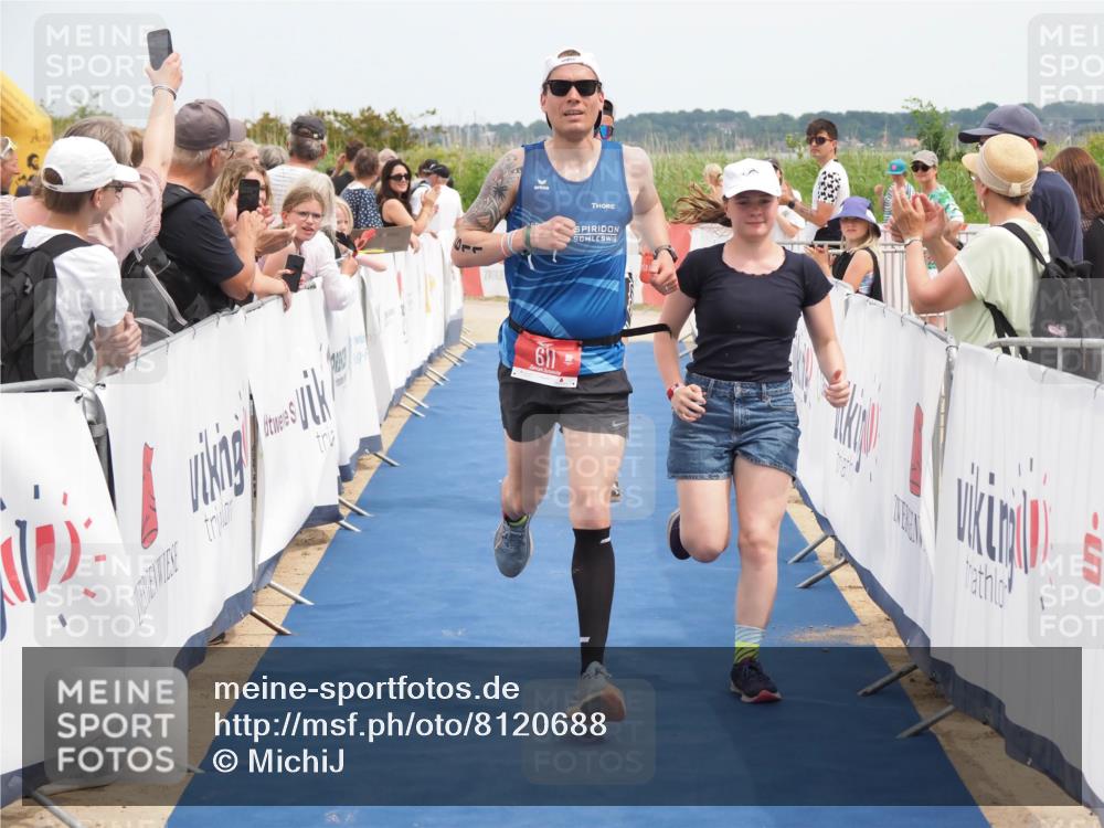 22.06.2025 - Viking Triathlon MichiJ http://msf.ph/oto/8120688 22.06.2025 14:59:19 Ziel 196, 611 meine-sportfotos.de