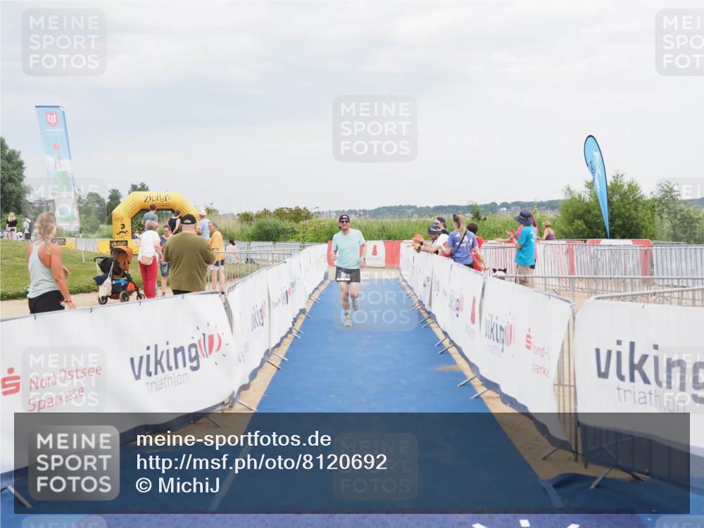 22.06.2025 - Viking Triathlon MichiJ http://msf.ph/oto/8120692 22.06.2025 17:04:32 Ziel 257 meine-sportfotos.de