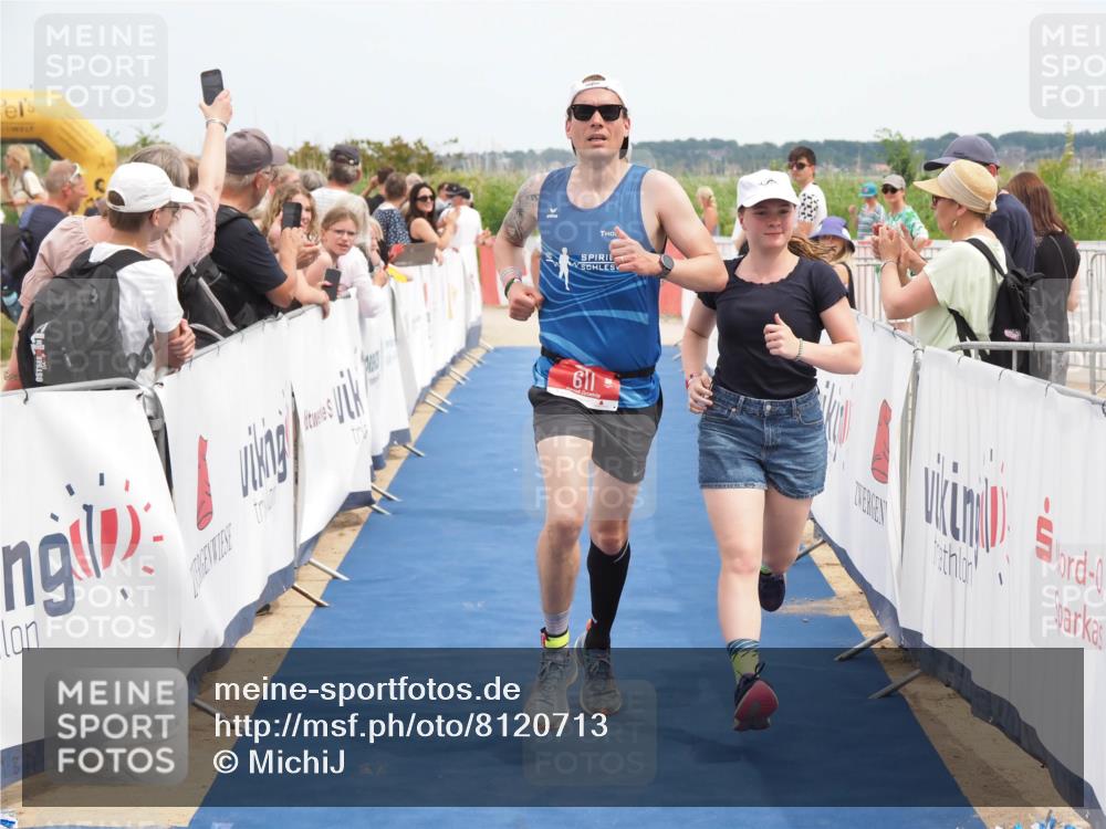 22.06.2025 - Viking Triathlon MichiJ http://msf.ph/oto/8120713 22.06.2025 14:59:19 Ziel 196, 611 meine-sportfotos.de
