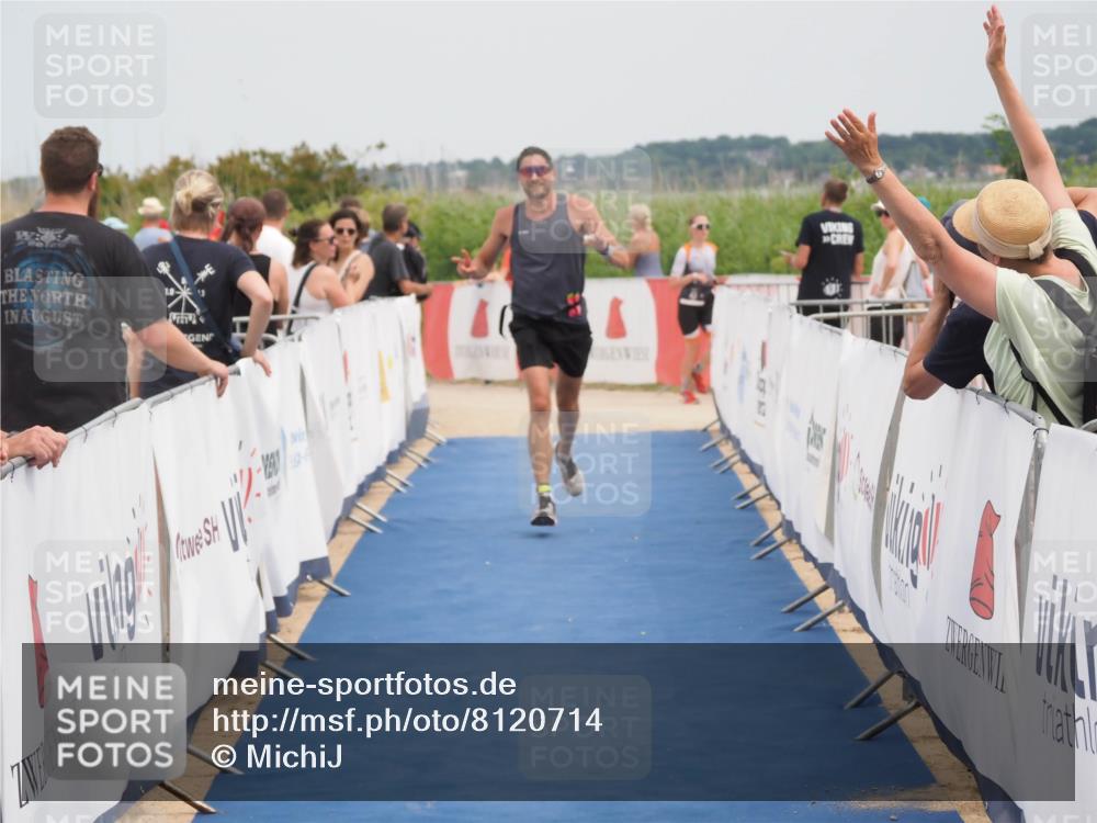 22.06.2025 - Viking Triathlon MichiJ http://msf.ph/oto/8120714 22.06.2025 15:12:26 Ziel 643 meine-sportfotos.de