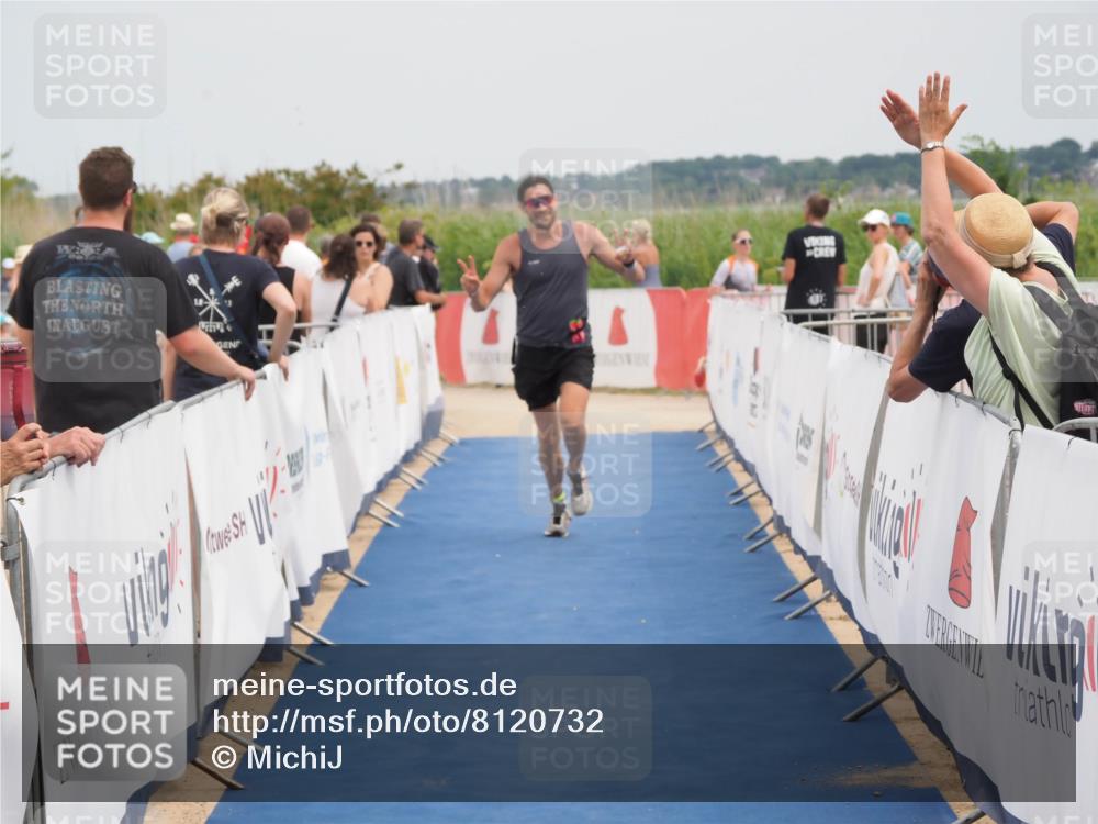 22.06.2025 - Viking Triathlon MichiJ http://msf.ph/oto/8120732 22.06.2025 15:12:26 Ziel 643 meine-sportfotos.de