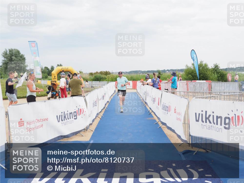 22.06.2025 - Viking Triathlon MichiJ http://msf.ph/oto/8120737 22.06.2025 17:04:32 Ziel 257 meine-sportfotos.de