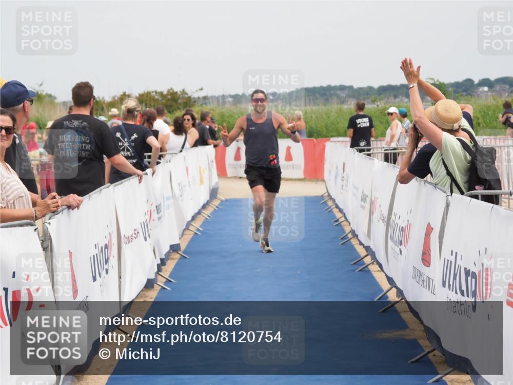 22.06.2025 - Viking Triathlon MichiJ http://msf.ph/oto/8120754 22.06.2025 15:12:26 Ziel 643 meine-sportfotos.de