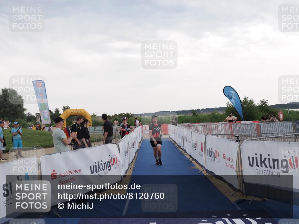 22.06.2025 - Viking Triathlon MichiJ http://msf.ph/oto/8120760 22.06.2025 16:31:42 Ziel 315 meine-sportfotos.de