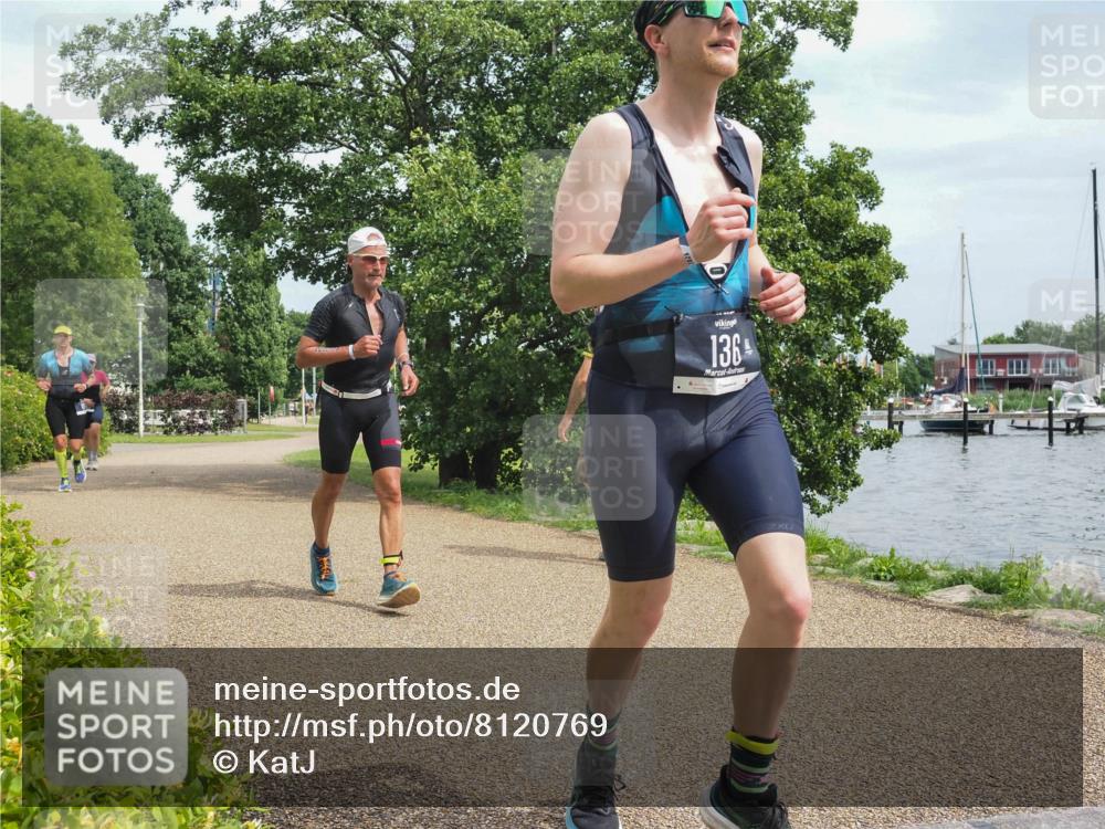 22.06.2025 - Viking Triathlon KatJ http://msf.ph/oto/8120769 22.06.2025 15:15:15 Laufen 136, 181, 283 meine-sportfotos.de
