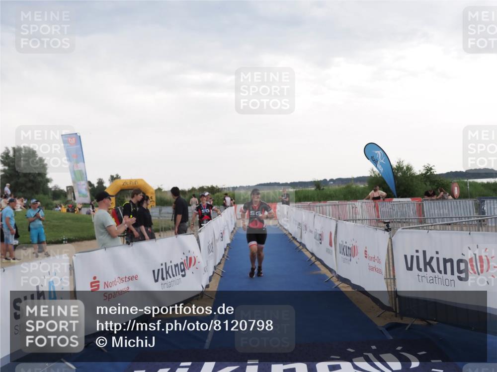 22.06.2025 - Viking Triathlon MichiJ http://msf.ph/oto/8120798 22.06.2025 16:31:42 Ziel 315 meine-sportfotos.de