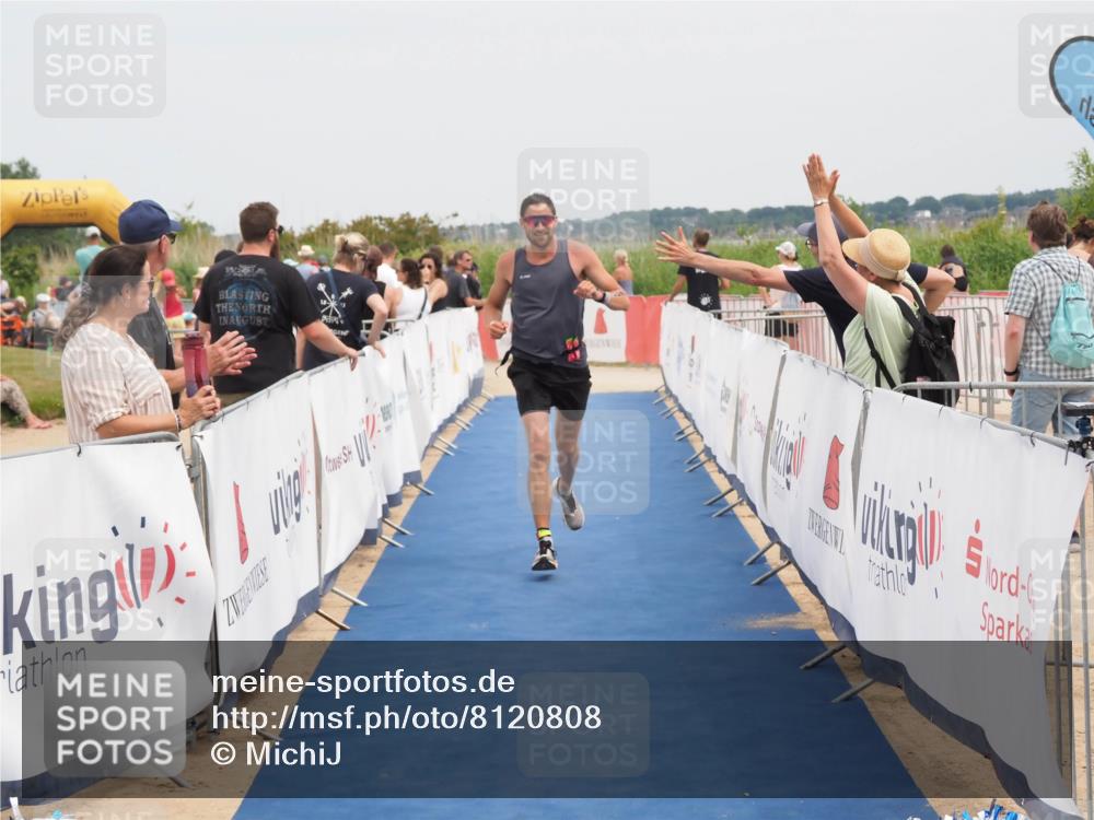 22.06.2025 - Viking Triathlon MichiJ http://msf.ph/oto/8120808 22.06.2025 15:12:27 Ziel 643 meine-sportfotos.de
