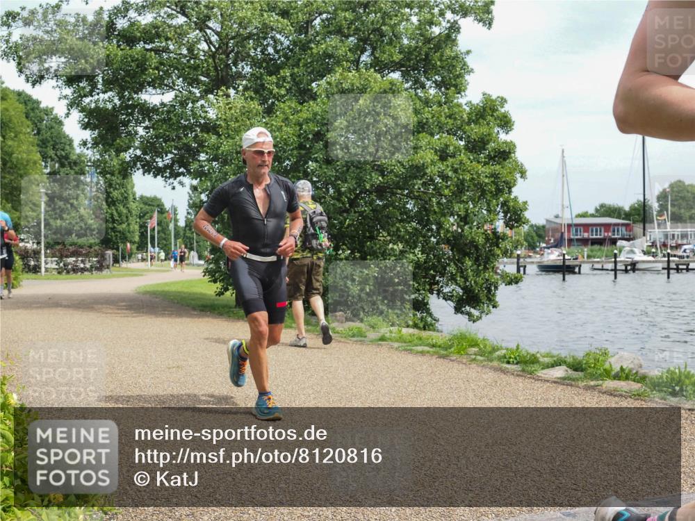 22.06.2025 - Viking Triathlon KatJ http://msf.ph/oto/8120816 22.06.2025 15:15:15 Laufen 136, 181, 283 meine-sportfotos.de