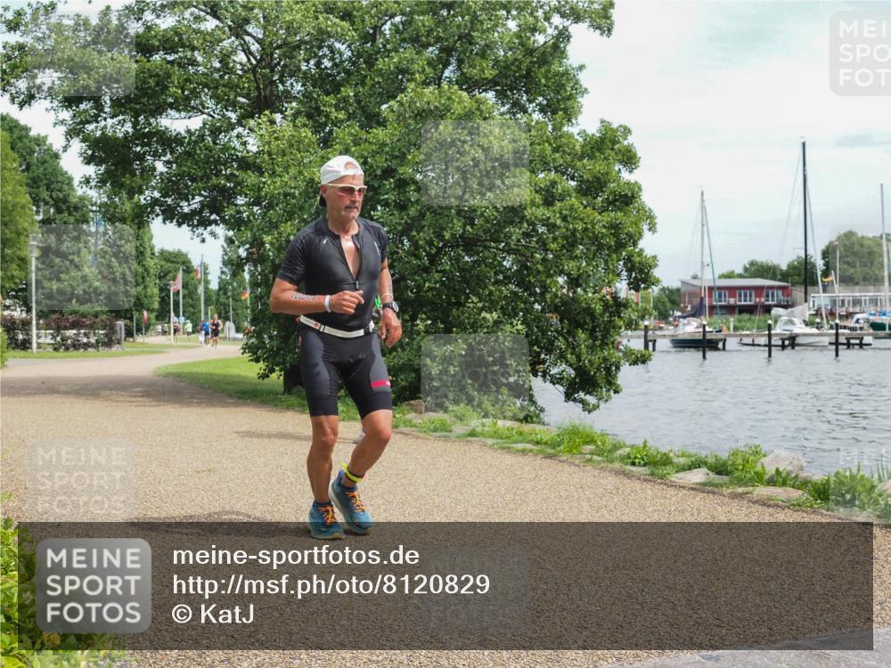 22.06.2025 - Viking Triathlon KatJ http://msf.ph/oto/8120829 22.06.2025 15:15:15 Laufen 136, 181, 283 meine-sportfotos.de