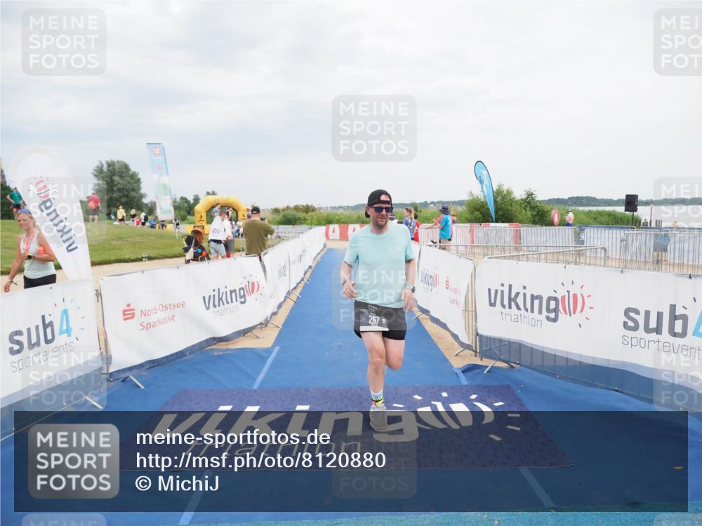 22.06.2025 - Viking Triathlon MichiJ http://msf.ph/oto/8120880 22.06.2025 17:04:35 Ziel 257 meine-sportfotos.de