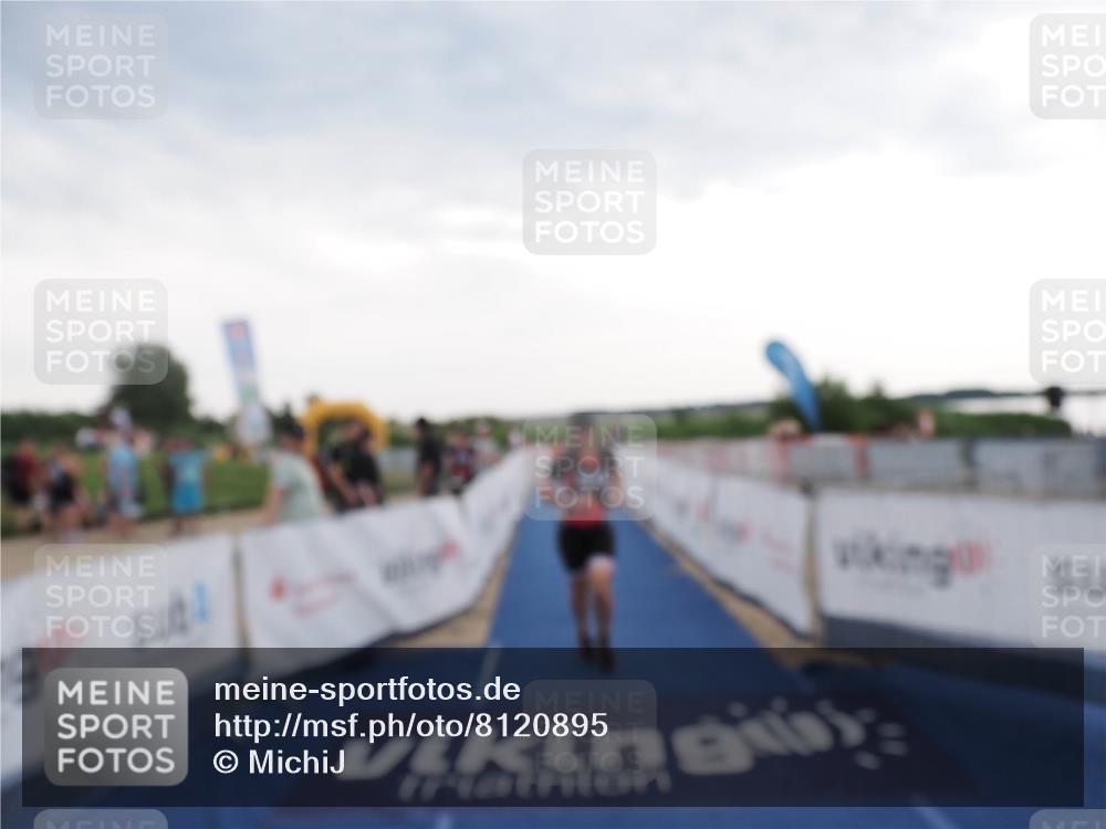22.06.2025 - Viking Triathlon MichiJ http://msf.ph/oto/8120895 22.06.2025 16:31:43 Ziel 315 meine-sportfotos.de
