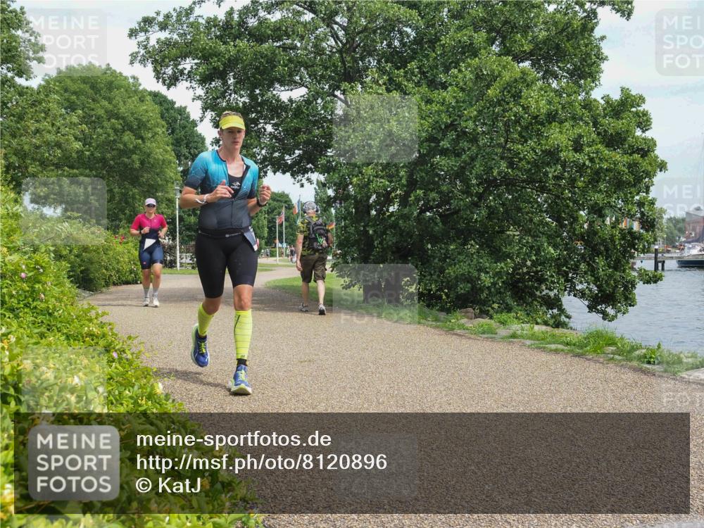 22.06.2025 - Viking Triathlon KatJ http://msf.ph/oto/8120896 22.06.2025 15:15:18 Laufen 181, 283 meine-sportfotos.de