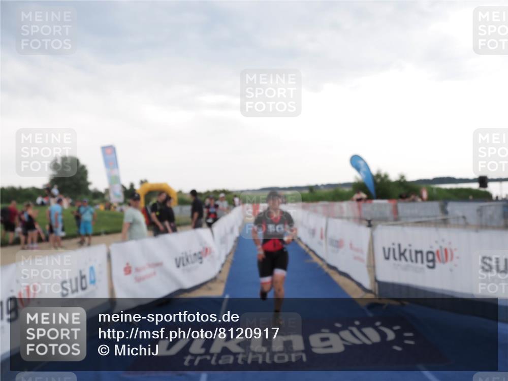 22.06.2025 - Viking Triathlon MichiJ http://msf.ph/oto/8120917 22.06.2025 16:31:43 Ziel 315 meine-sportfotos.de