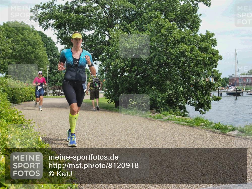 22.06.2025 - Viking Triathlon KatJ http://msf.ph/oto/8120918 22.06.2025 15:15:18 Laufen 181, 283 meine-sportfotos.de
