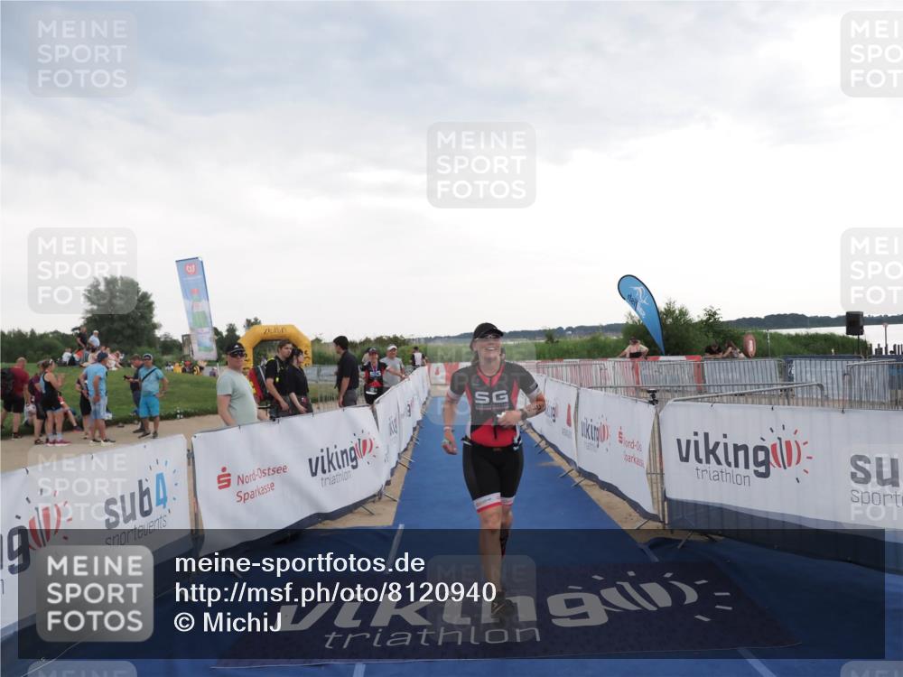 22.06.2025 - Viking Triathlon MichiJ http://msf.ph/oto/8120940 22.06.2025 16:31:44 Ziel 315 meine-sportfotos.de