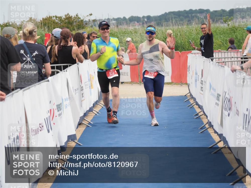 22.06.2025 - Viking Triathlon MichiJ http://msf.ph/oto/8120967 22.06.2025 15:13:05 Ziel 623 meine-sportfotos.de